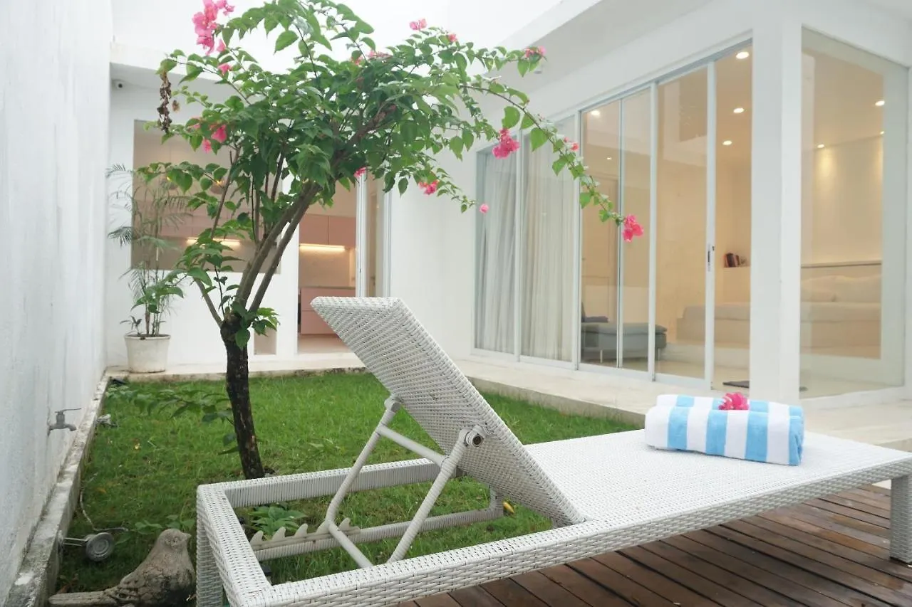 Peko Villa - 1 Bed - Seminyak 0*,  Indonézia